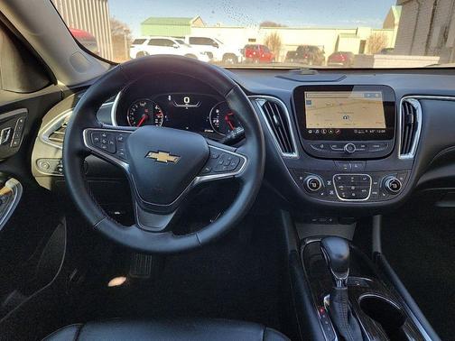 2024 Chevrolet Malibu FWD 2LT