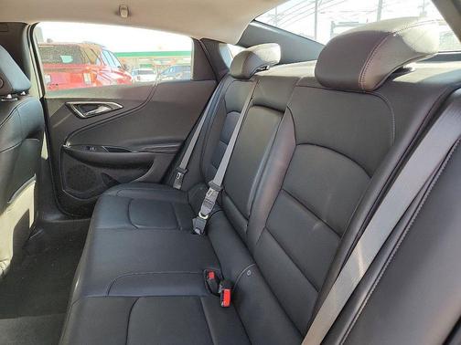 2024 Chevrolet Malibu FWD 2LT