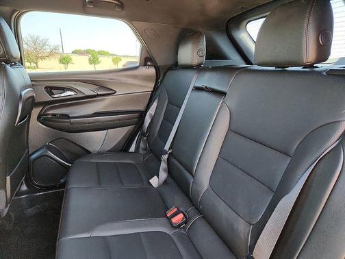 Sterling Gray Metallic 2025 Chevrolet Trailblazer RS