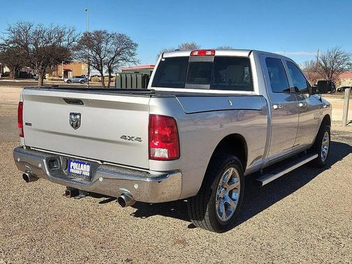 2017 RAM 1500 SLT