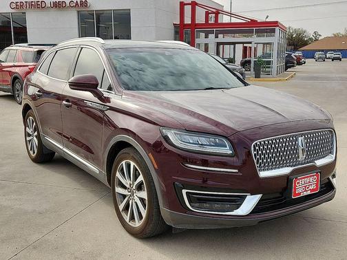 Burgundy 2019 Lincoln Nautilus Select