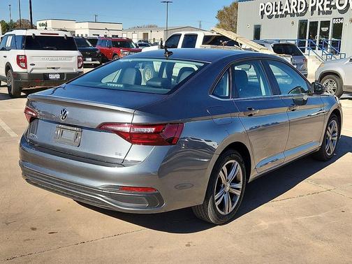 2024 Volkswagen Jetta 1.5T SE