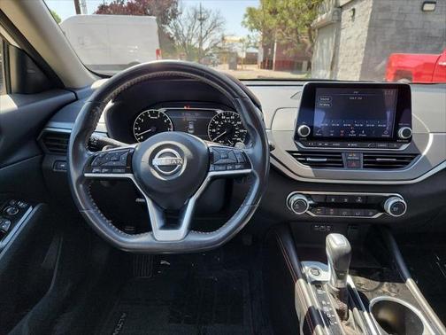 2023 Nissan Altima SR FWD