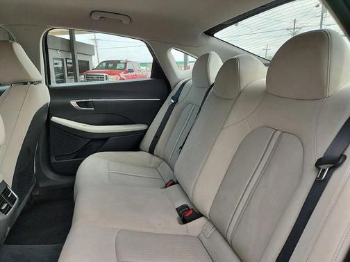 2021 Hyundai SONATA SEL