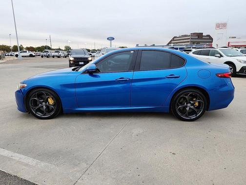 2019 Alfa Romeo Giulia Ti Sport