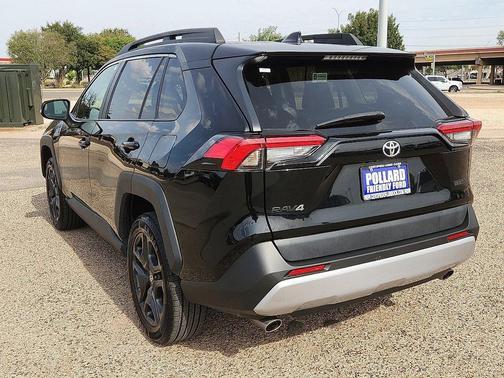 2023 Toyota RAV4 Adventure