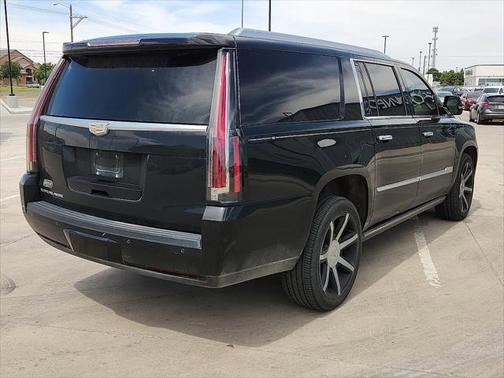 2016 Cadillac Escalade ESV Premium