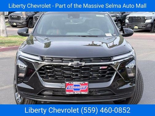 Black Metallic 2026 Chevrolet Trax 2RS