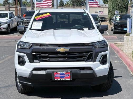 Summit White 2026 Chevrolet Colorado LT