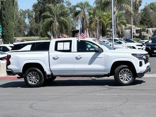 Summit White 2026 Chevrolet Colorado LT