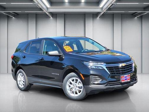 Black Metallic 2023 Chevrolet Equinox LS