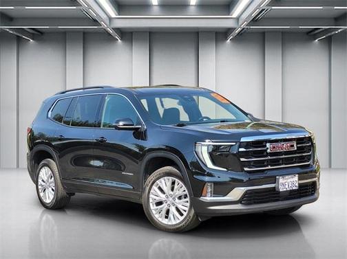 2024 GMC Acadia Elevation