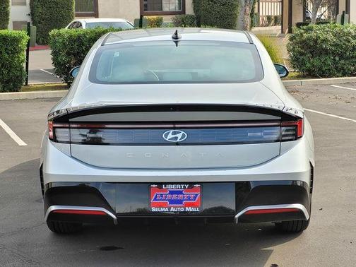 2025 Hyundai SONATA SEL