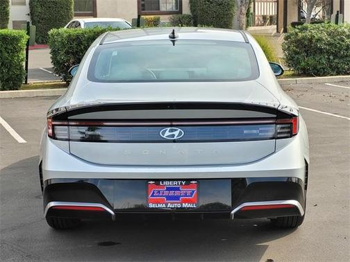 2025 Hyundai SONATA SEL