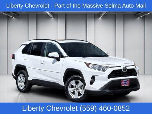 Super White 2019 Toyota RAV4 XLE