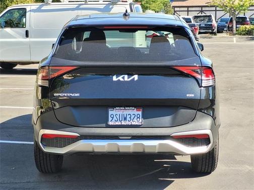 2024 Kia Sportage LX