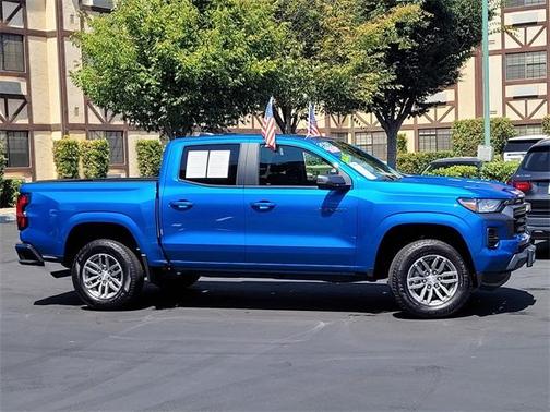 2024 Chevrolet Colorado LT
