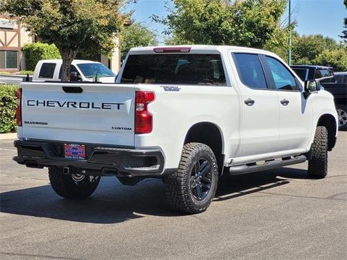 2025 Chevrolet Silverado 1500 Custom Trail Boss