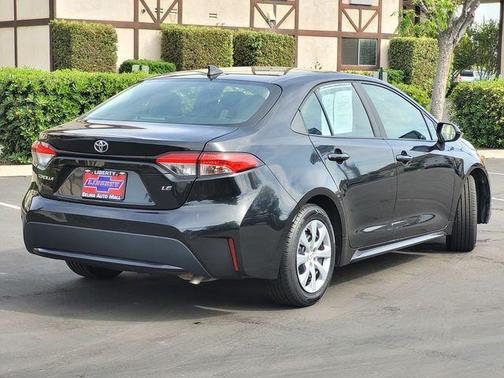 Black 2022 Toyota Corolla LE