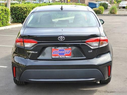 Black 2022 Toyota Corolla LE