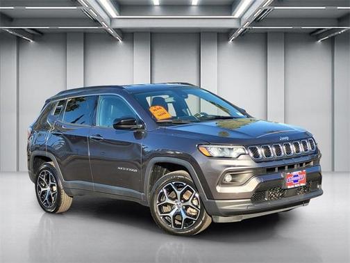 2024 Jeep Compass Latitude