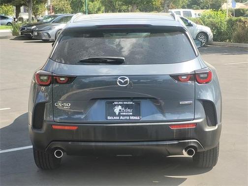 2024 Mazda CX-50 2.5 S Preferred Package