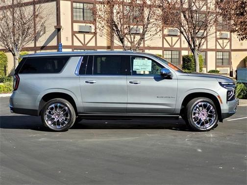 2026 Chevrolet Suburban Premier