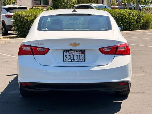 2022 Chevrolet Malibu 1LS