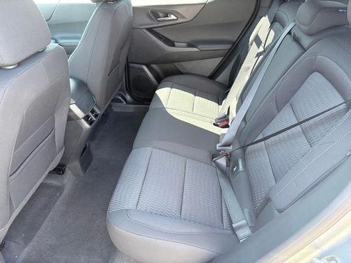 Sterling Gray Metallic 2026 Chevrolet Equinox LT