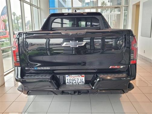 2024 Chevrolet Silverado EV RST