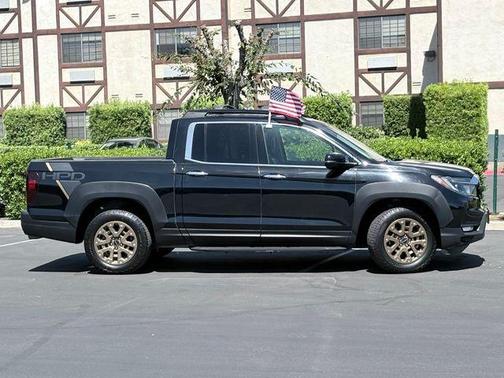 Crystal Black Pearl 2022 Honda Ridgeline RTL-E
