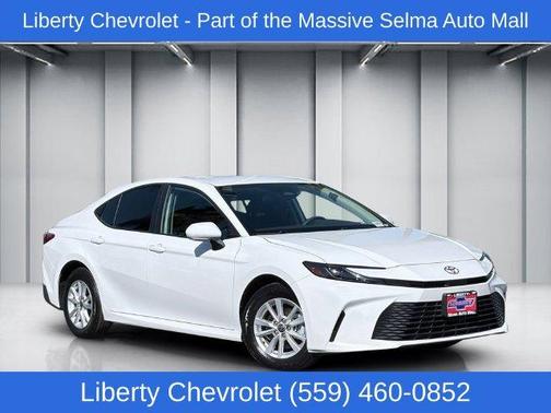 Ice 2025 Toyota Camry LE