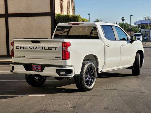 Summit White 2026 Chevrolet Silverado 1500 RST