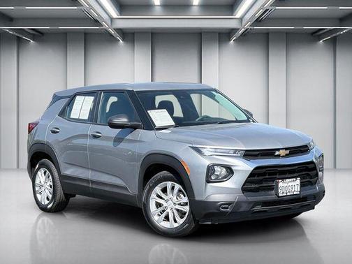 Sterling Gray Metallic 2023 Chevrolet Trailblazer LS