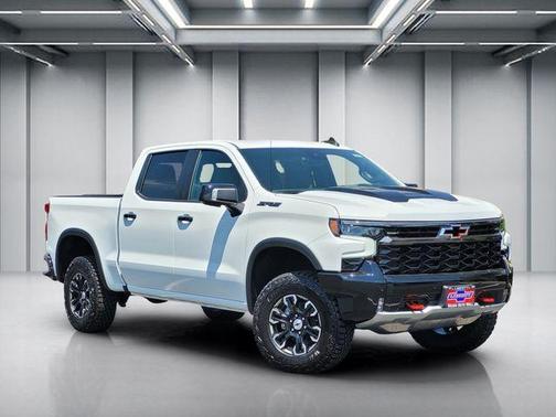 Summit White 2026 Chevrolet Silverado 1500 ZR2