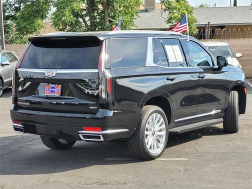 2024 Cadillac Escalade Luxury