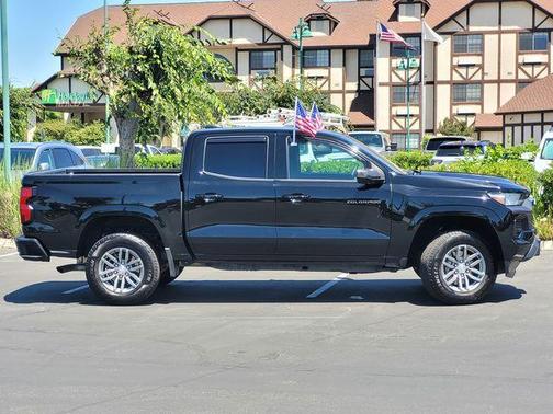 Black 2024 Chevrolet Colorado LT