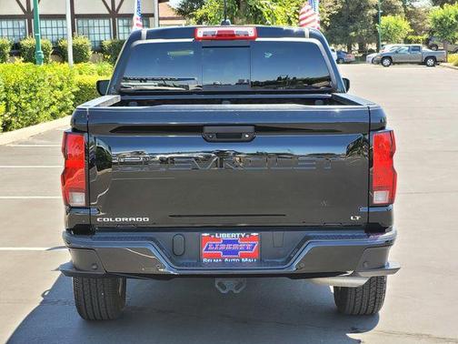 Black 2024 Chevrolet Colorado LT