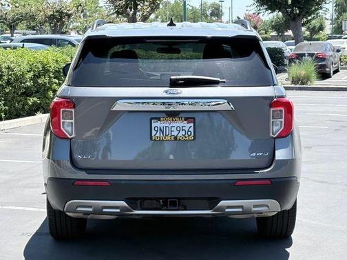 Gray Metallic 2024 Ford Explorer XLT