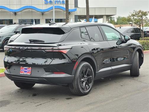 2026 Chevrolet Equinox EV LT 1