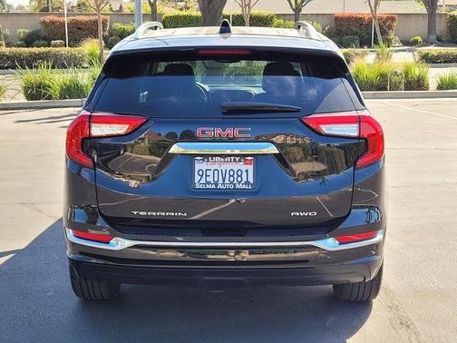 2023 GMC Terrain Denali