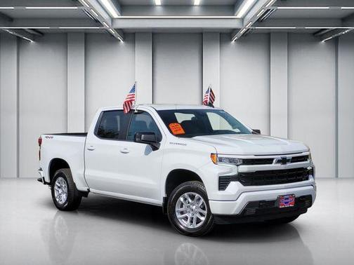 Summit White 2026 Chevrolet Silverado 1500 RST