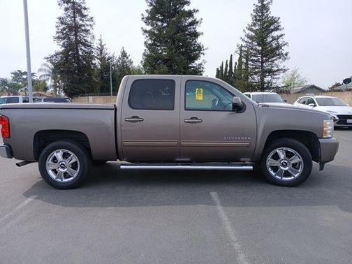 Summit White 2023 Chevrolet Silverado 1500 LTZ