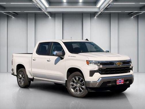 Summit White 2026 Chevrolet Silverado 1500 LT