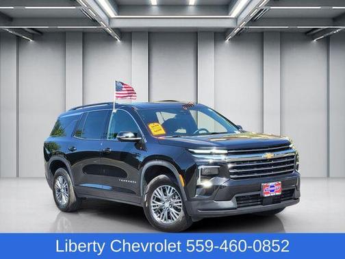 Black Metallic 2024 Chevrolet Traverse LT