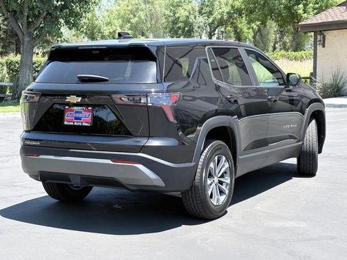 Black Metallic 2026 Chevrolet Equinox LT