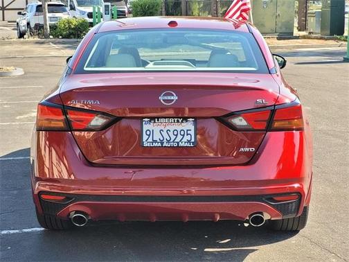 2024 Nissan Altima 2.5 SL