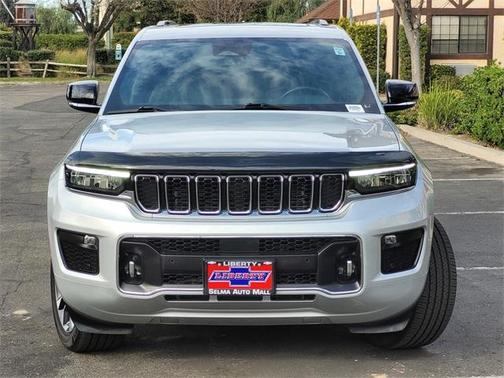 2022 Jeep Grand Cherokee Overland