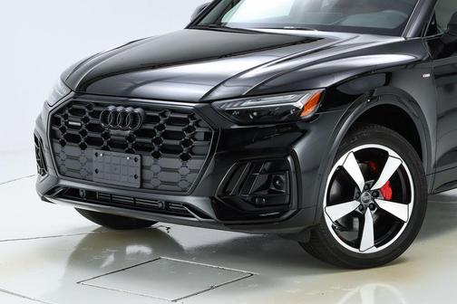 2024 Audi Q5 45 S line quattro Premium