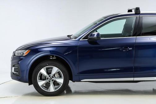 2024 Audi Q5 40 Premium
